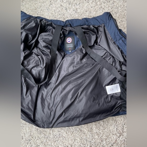 Canada Goose
Lawrence Puffer Jacket - Picture 8 of 8